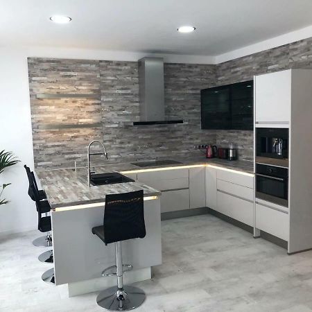 Luxusni Apartman Primo V Centru U Hotelu Thermal Karlovy Vary Dış mekan fotoğraf