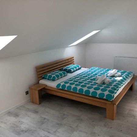 Luxusni Apartman Primo V Centru U Hotelu Thermal Karlovy Vary Dış mekan fotoğraf