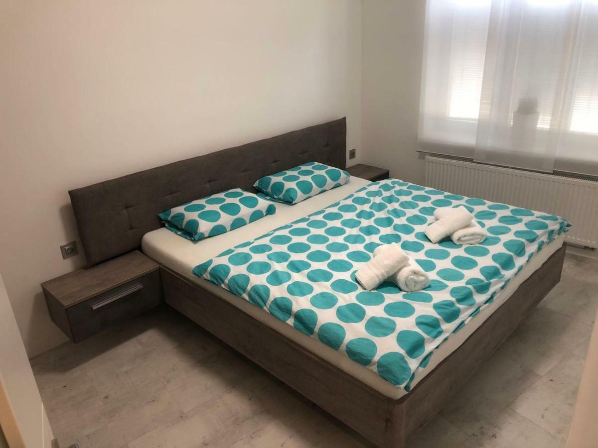 Luxusni Apartman Primo V Centru U Hotelu Thermal Karlovy Vary Dış mekan fotoğraf