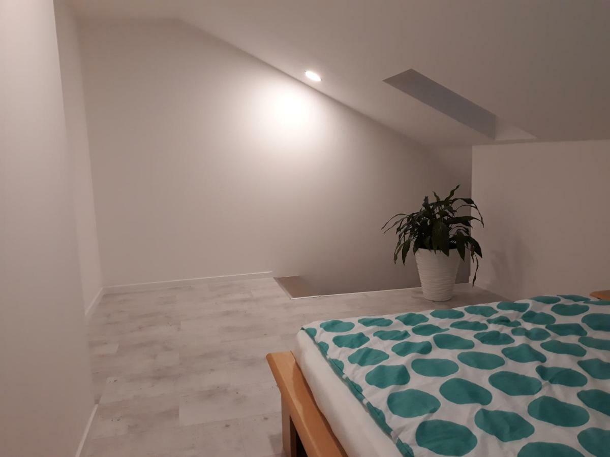 Luxusni Apartman Primo V Centru U Hotelu Thermal Karlovy Vary Dış mekan fotoğraf
